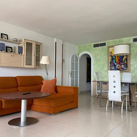 Apartamento Vista Mar Apartment *