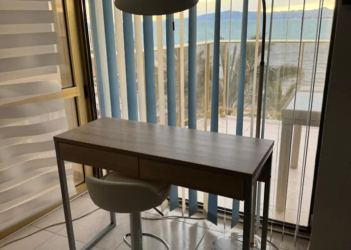 דירה Vista Mar סאלו